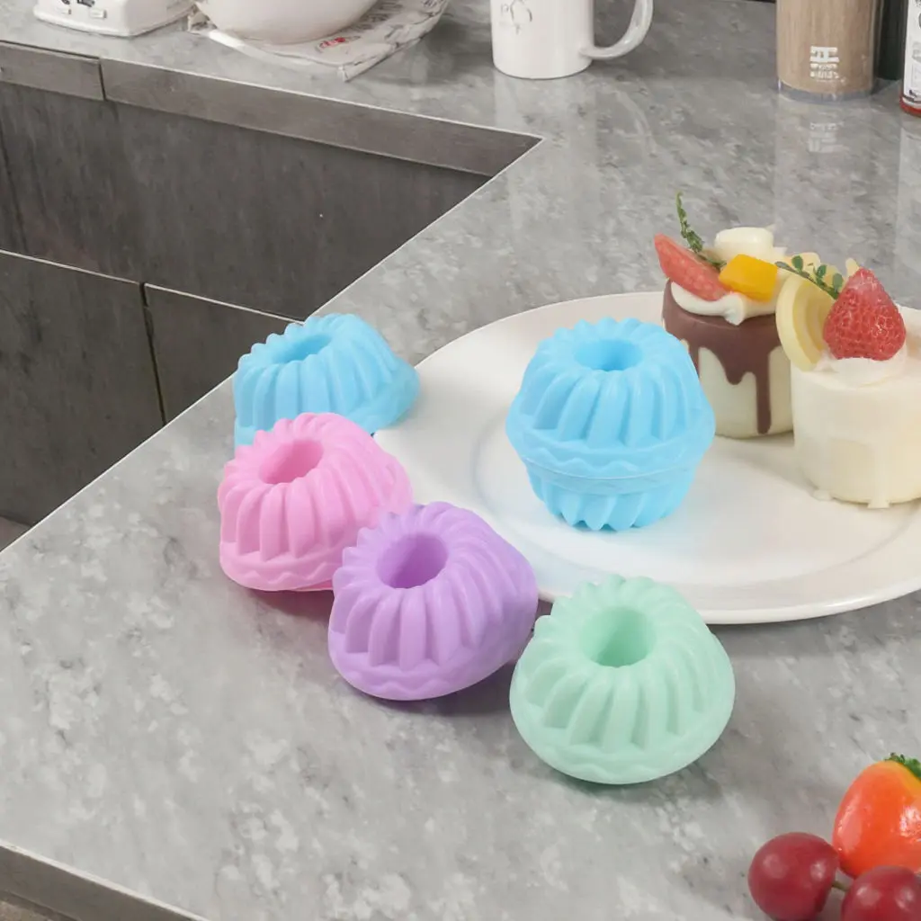Cakes and desserts made with the silicone swirl mold